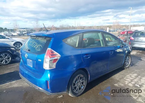 2015 Toyota Prius V Three z USA, uszkodzony, nr VIN JTDZN3EU8FJ034356